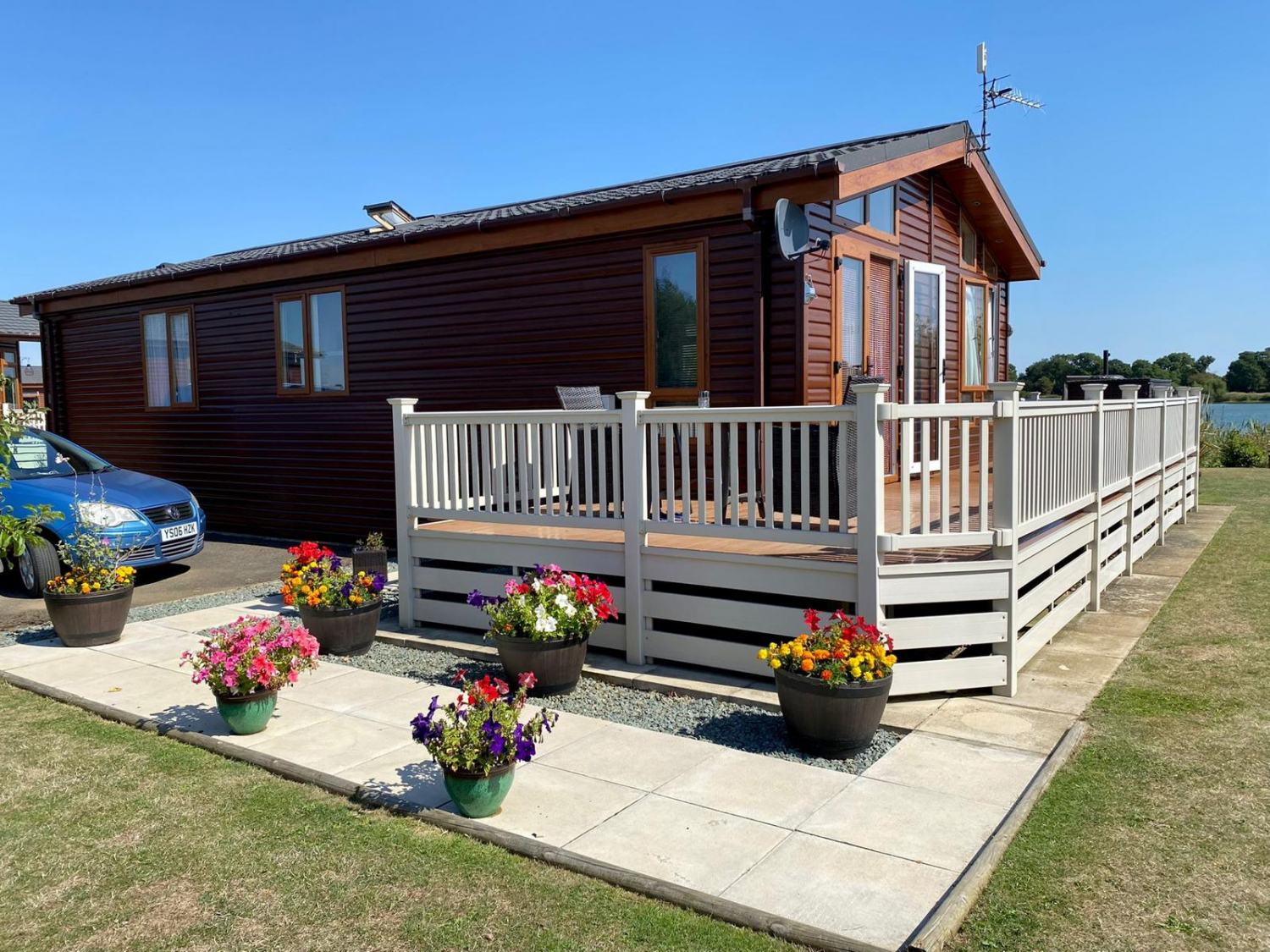 SOLD PreOwned Prestige Buckland Lodge £99,000 Woodward Lakes and