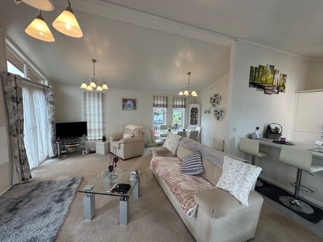 Prestige Buckland £SOLD Woodward Lakes and Lodges